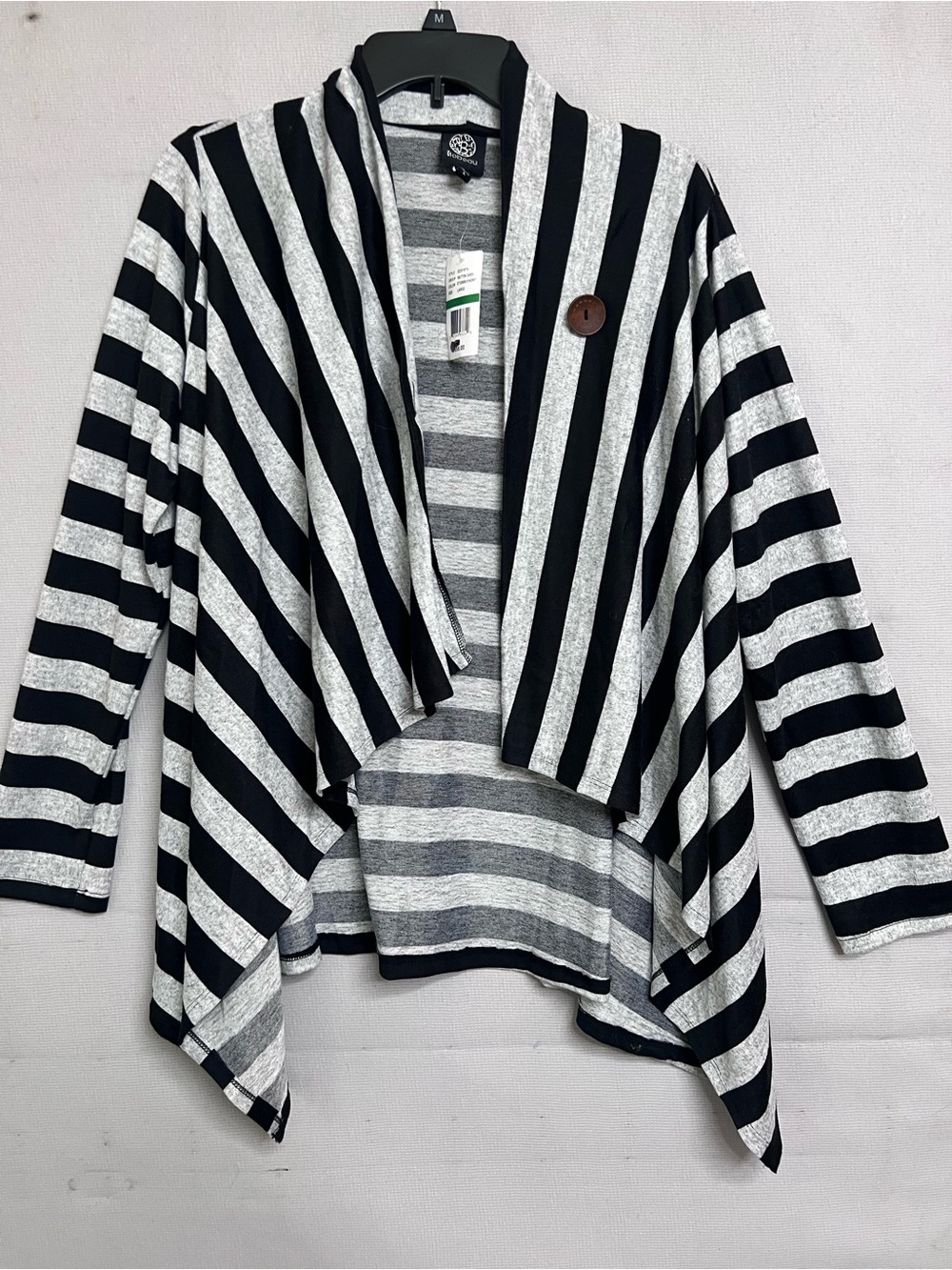 bobeau Black & Gray Striped Open-Front Cardigan